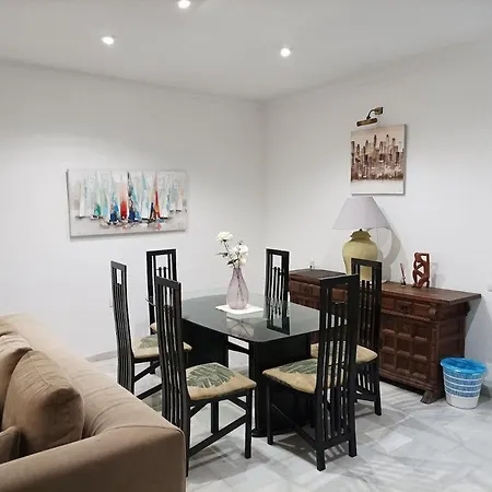 Apartment Large 2 Bed Apt Puerto Banus Marina Private Parking